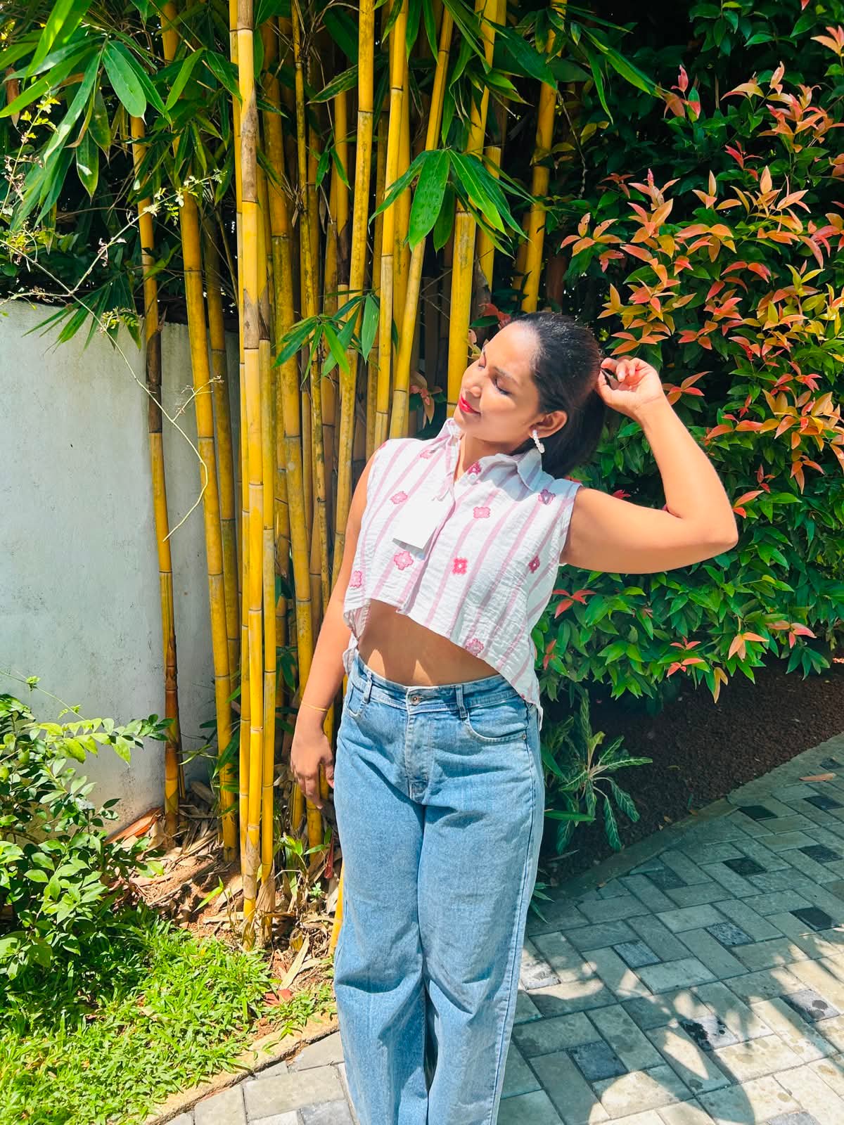 FLORAL  CROP SHIRT